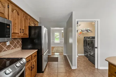 915 Rocky Hollow Road Erin TN 37061