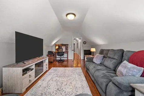 915 Rocky Hollow Road Erin TN 37061