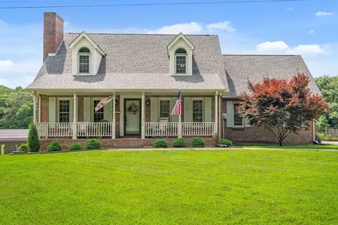 915 Rocky Hollow Road Erin TN 37061