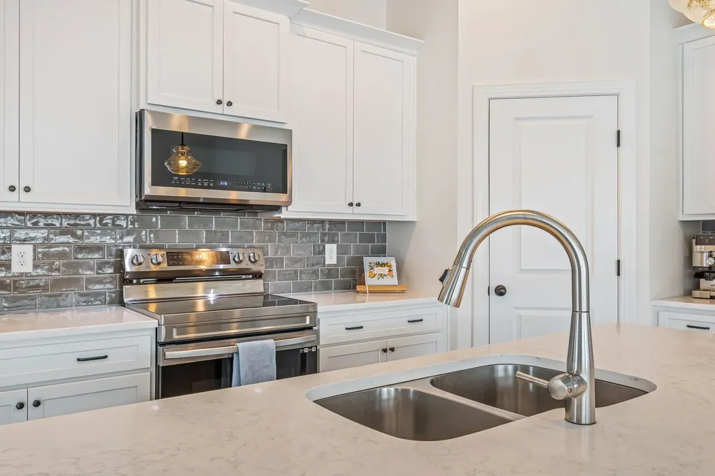 801 Wardlaw Court Brentwood TN 37027