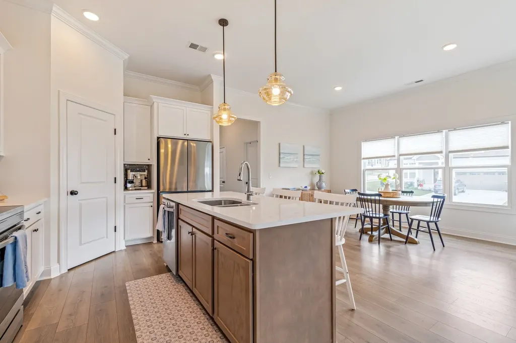 801 Wardlaw Court Brentwood TN 37027