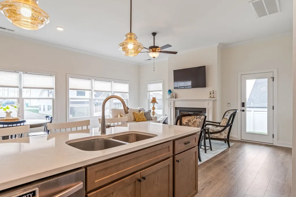 801 Wardlaw Court Brentwood TN 37027