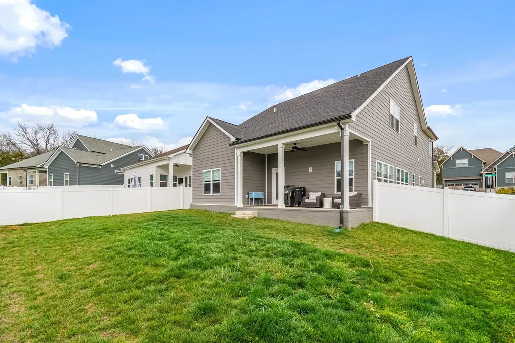 801 Wardlaw Court Brentwood TN 37027