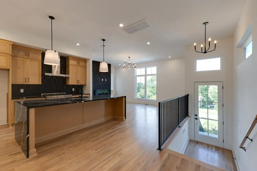 5827 Maxon Avenue Nashville TN 37209