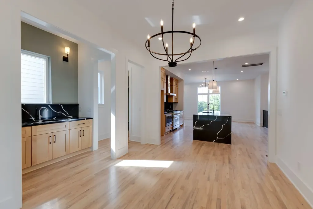 5827 Maxon Avenue Nashville TN 37209