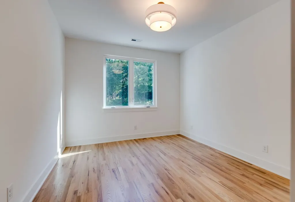 5827 Maxon Avenue Nashville TN 37209