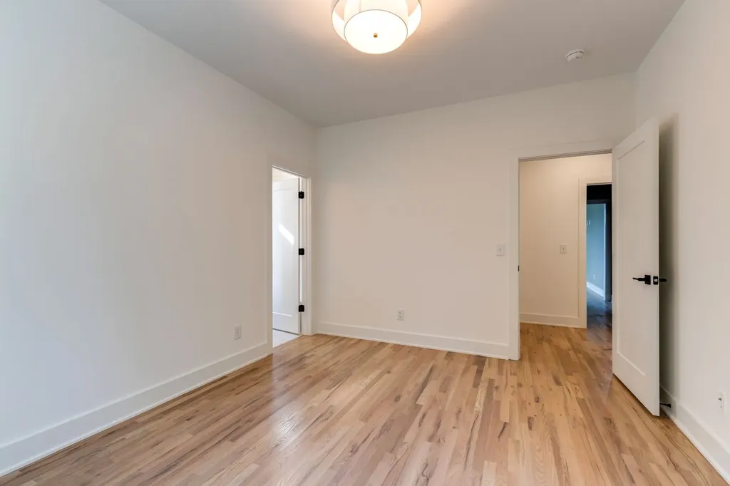 5827 Maxon Avenue Nashville TN 37209
