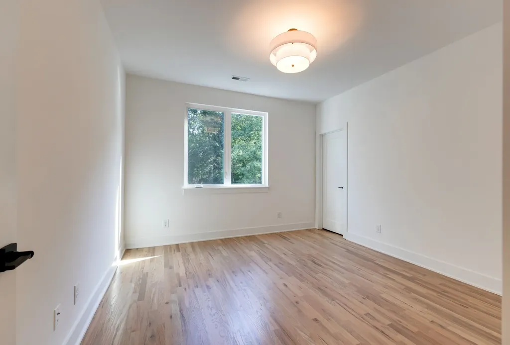 5827 Maxon Avenue Nashville TN 37209