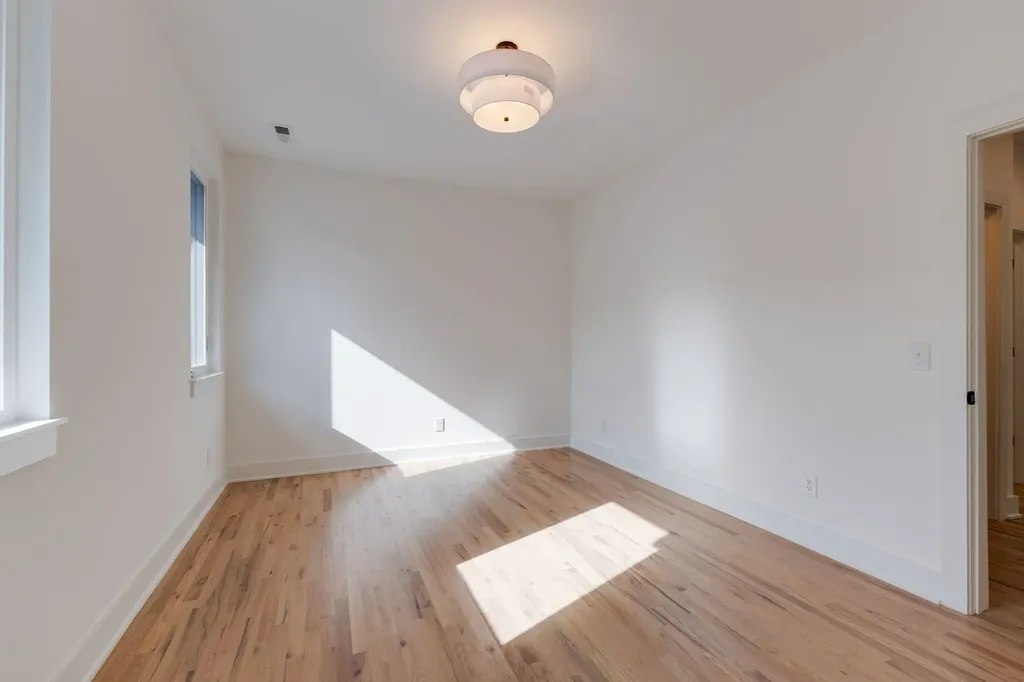 5827 Maxon Avenue Nashville TN 37209