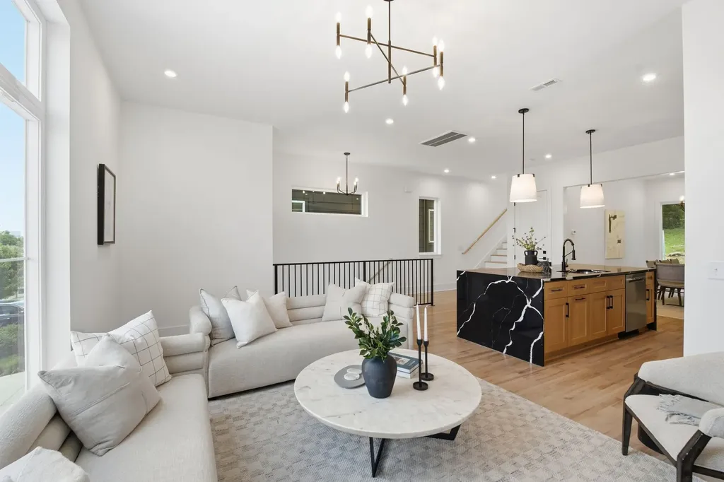 5827 Maxon Avenue Nashville TN 37209