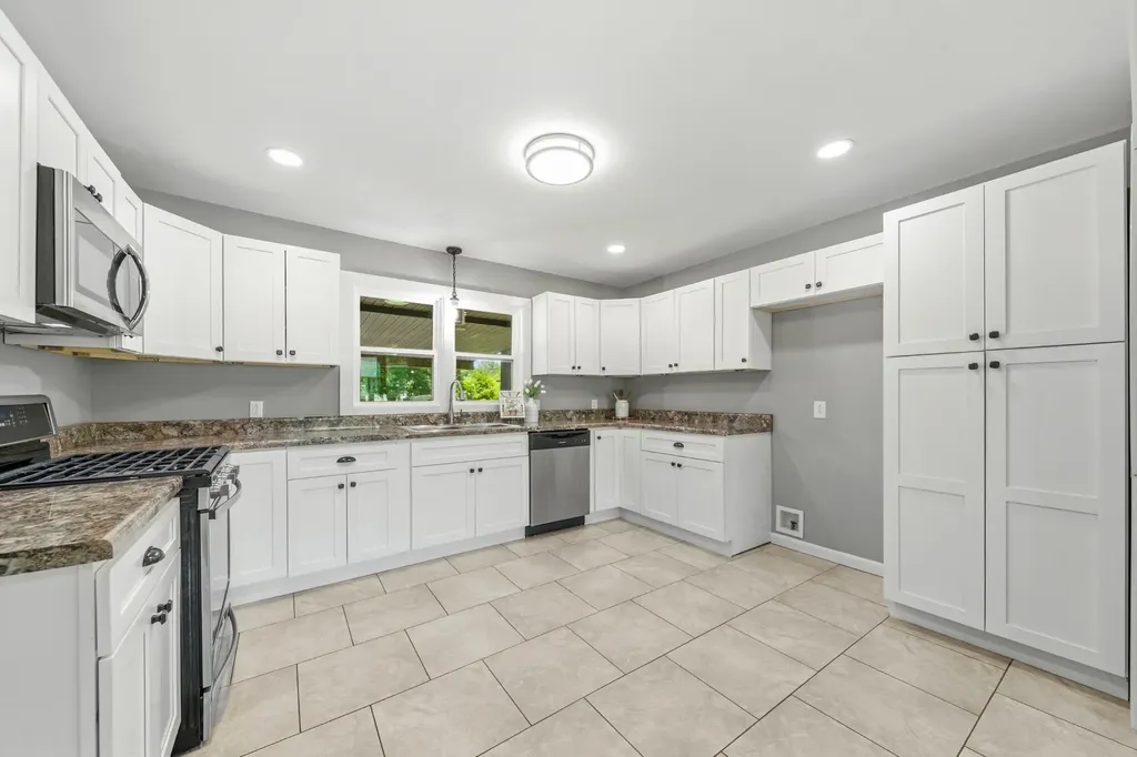 916 Battery Drive Lewisburg TN 37091