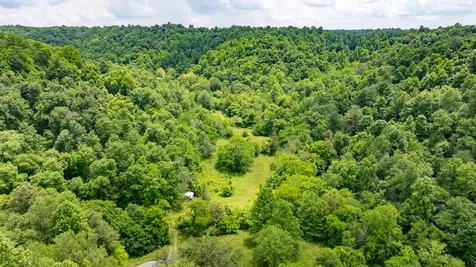 582 Cedar Bend Road Beechgrove TN 37018