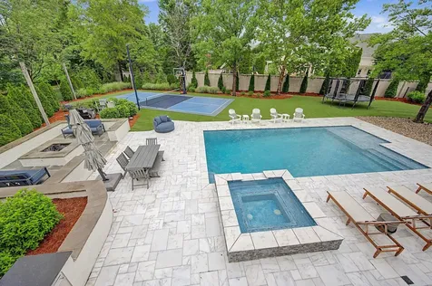 5102 Yale Court Brentwood TN 37027