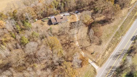 16040 Highway 69 Savannah TN 38372