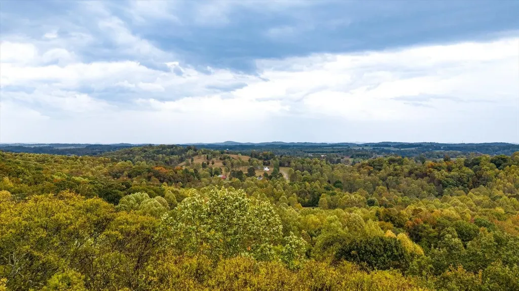 162 Cheoah Trail Sweetwater TN 37874
