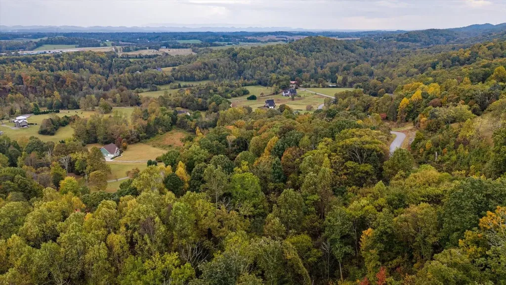 162 Cheoah Trail Sweetwater TN 37874