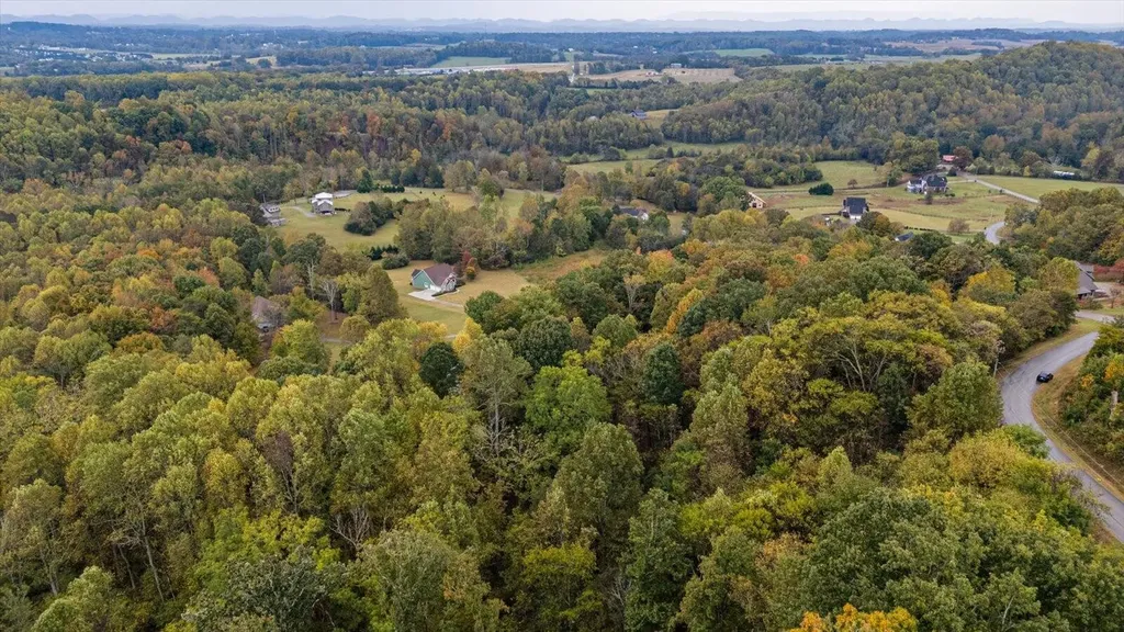 162 Cheoah Trail Sweetwater TN 37874