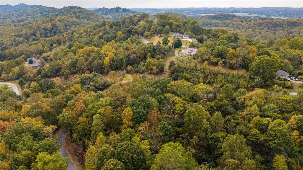 162 Cheoah Trail Sweetwater TN 37874