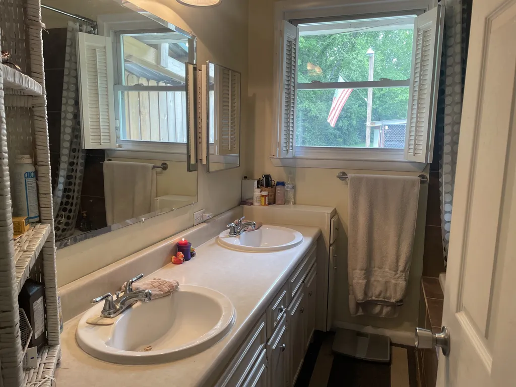 456 Ewing Lane Nashville TN 37207