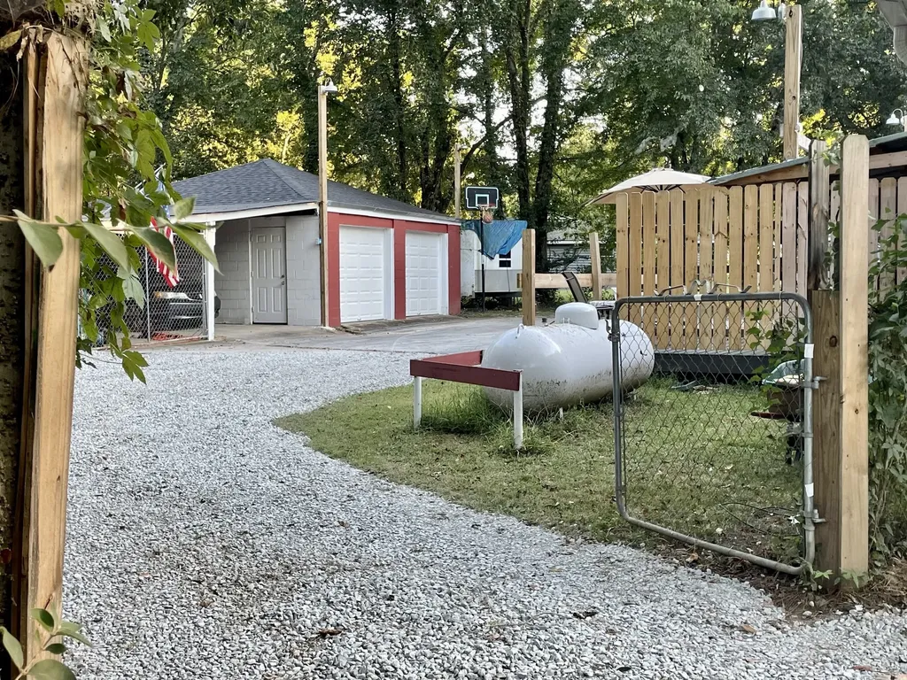 456 Ewing Lane Nashville TN 37207