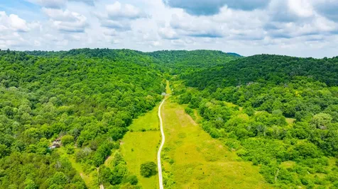 8100 Eaton Hollow Road Christiana TN 37037