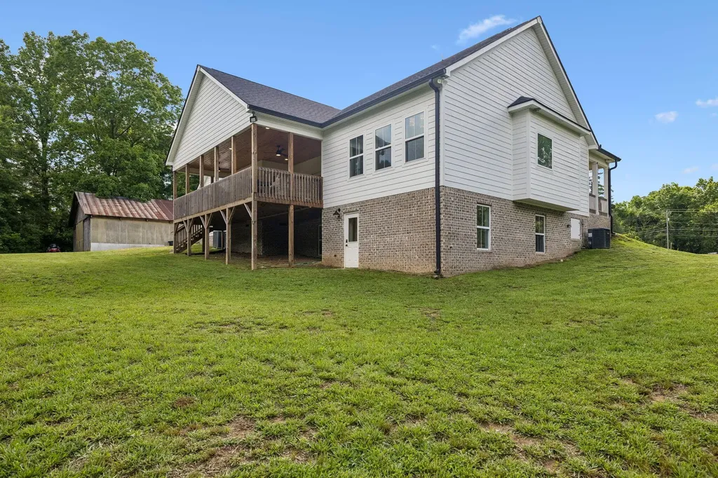 6949 Sawyer Road Signal Mountain TN 37377
