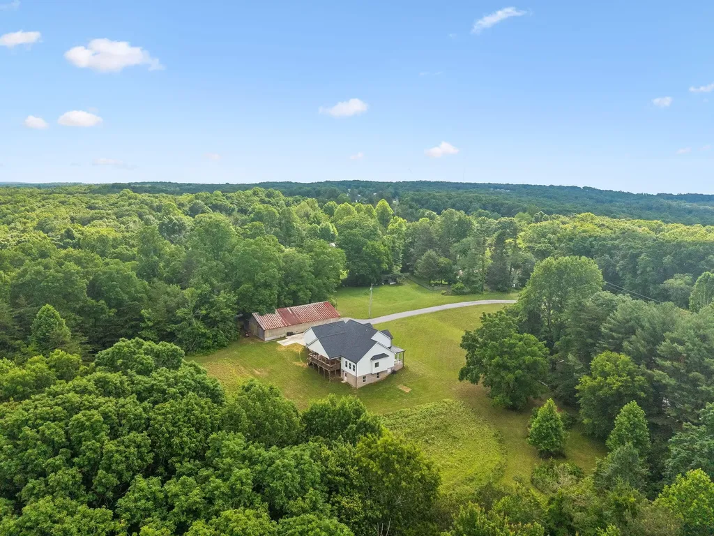 6949 Sawyer Road Signal Mountain TN 37377