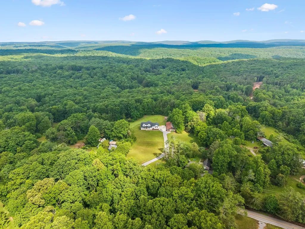 6949 Sawyer Road Signal Mountain TN 37377