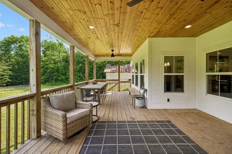 6949 Sawyer Road Signal Mountain TN 37377