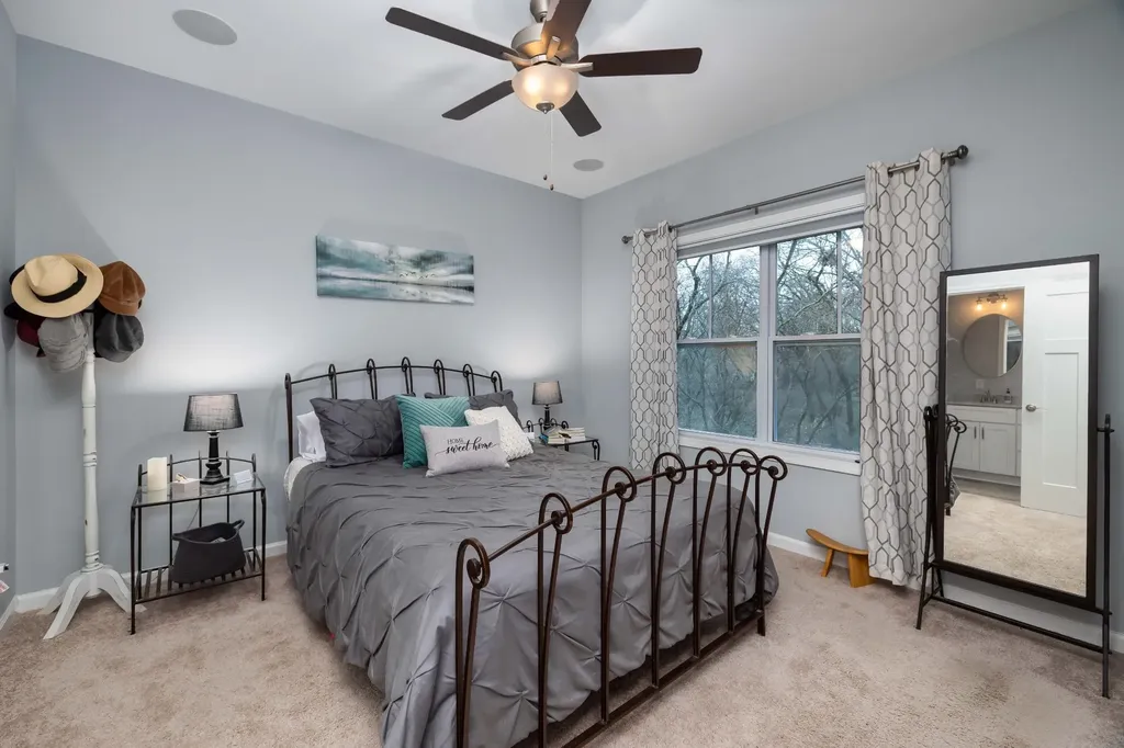 1239 Oxford Village Circle Columbia TN 38401