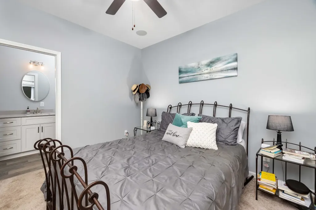 1239 Oxford Village Circle Columbia TN 38401