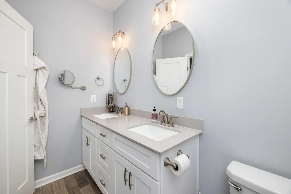 1239 Oxford Village Circle Columbia TN 38401