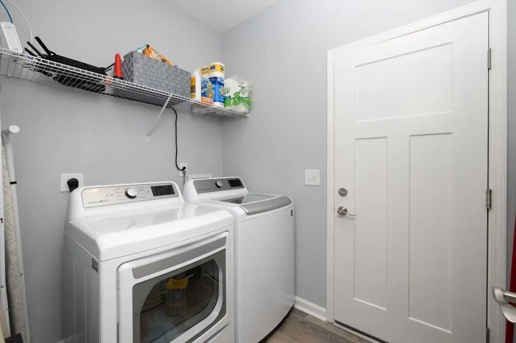 1239 Oxford Village Circle Columbia TN 38401