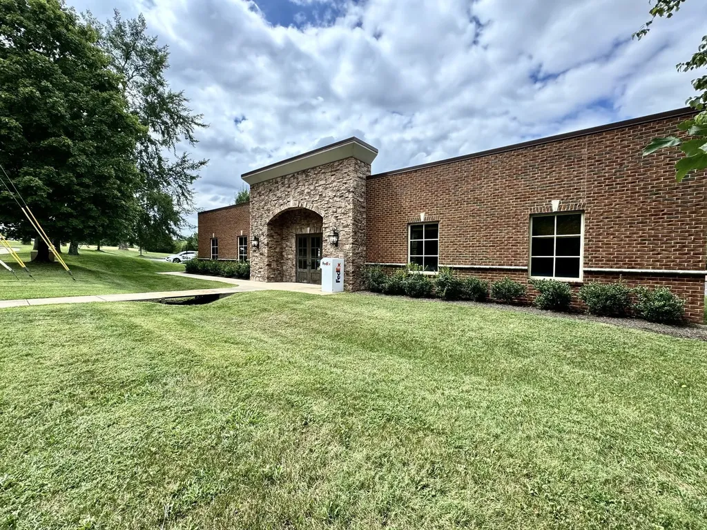 212 N Castle Heights Avenue Lebanon TN 37087