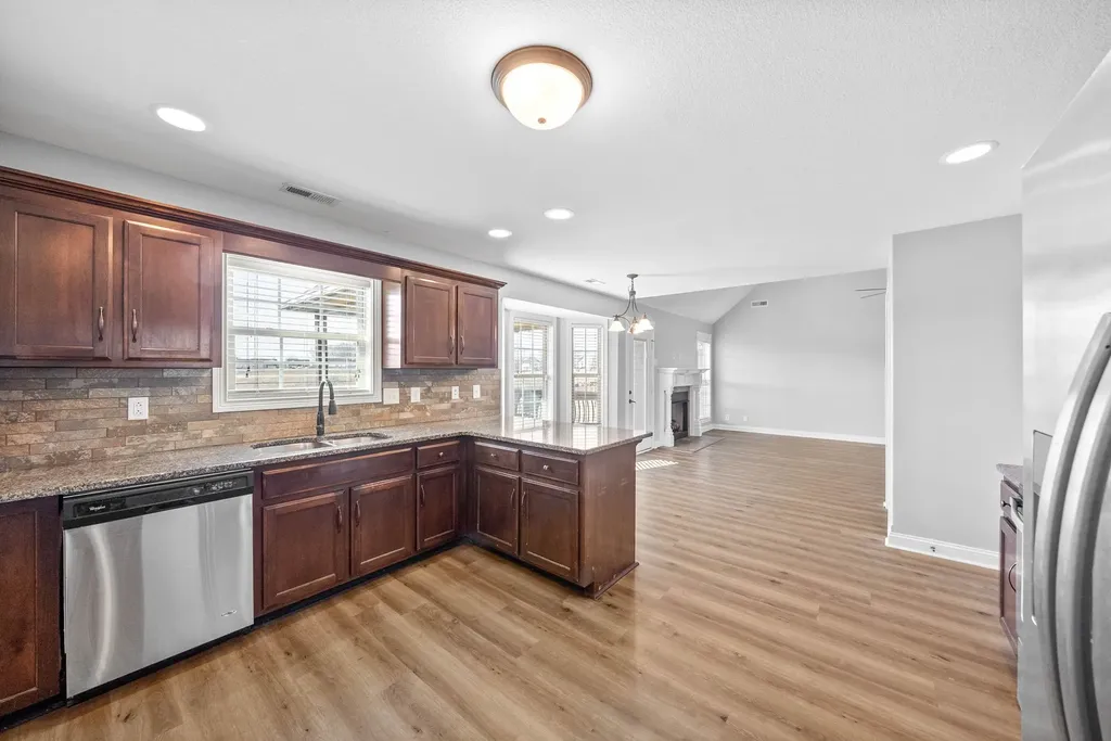 1320 Canyon Place Clarksville TN 37042