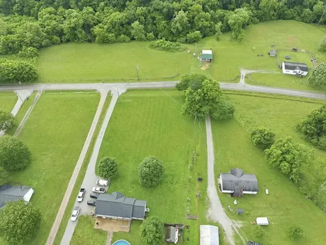 2907 Dodson Gap Road Culleoka TN 38451