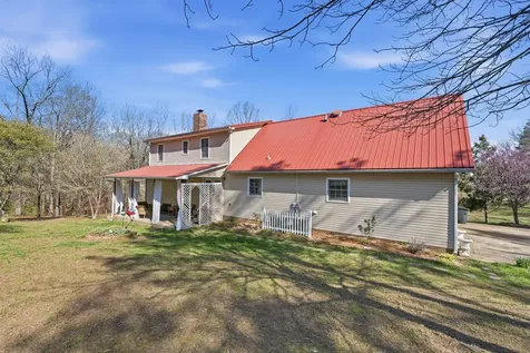 91 Whispering Oaks Street Summertown TN 38483