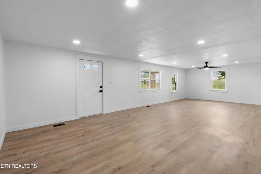 636 W Marine Road Knoxville TN 37920