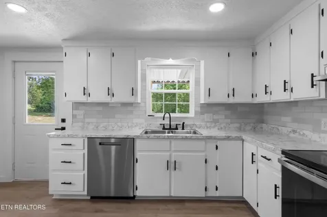 636 W Marine Road Knoxville TN 37920