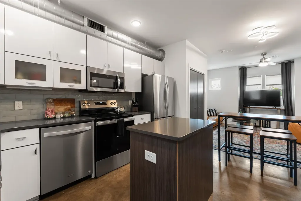 82 Evanston Avenue Nashville TN 37207