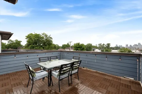 82 Evanston Avenue Nashville TN 37207