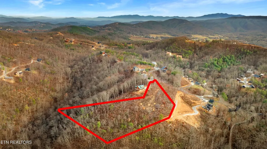 7 Lone Ridge Drive Sevierville TN 37876