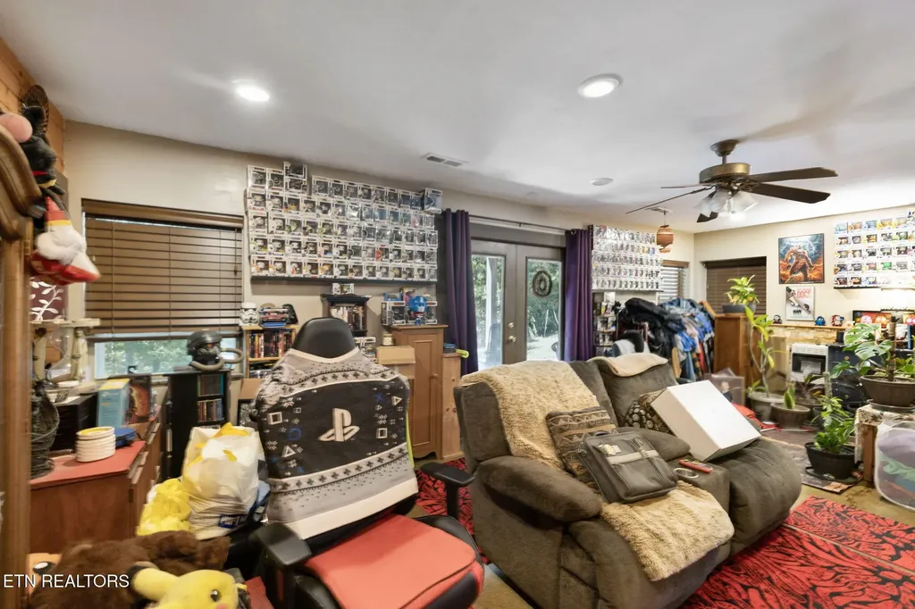 1029 Smithfield Road Tellico Plains TN 37385