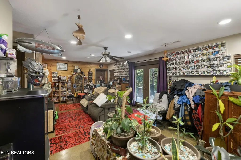 1029 Smithfield Road Tellico Plains TN 37385