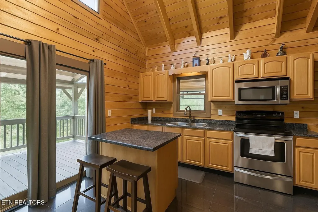 1029 Smithfield Road Tellico Plains TN 37385