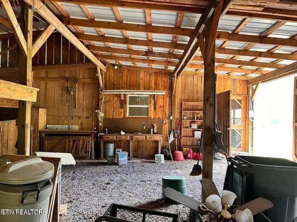 188 Dalton Branch Road Tellico Plains TN 37385