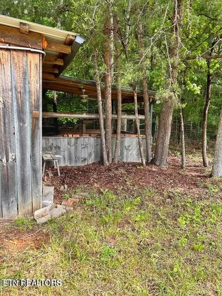 188 Dalton Branch Road Tellico Plains TN 37385