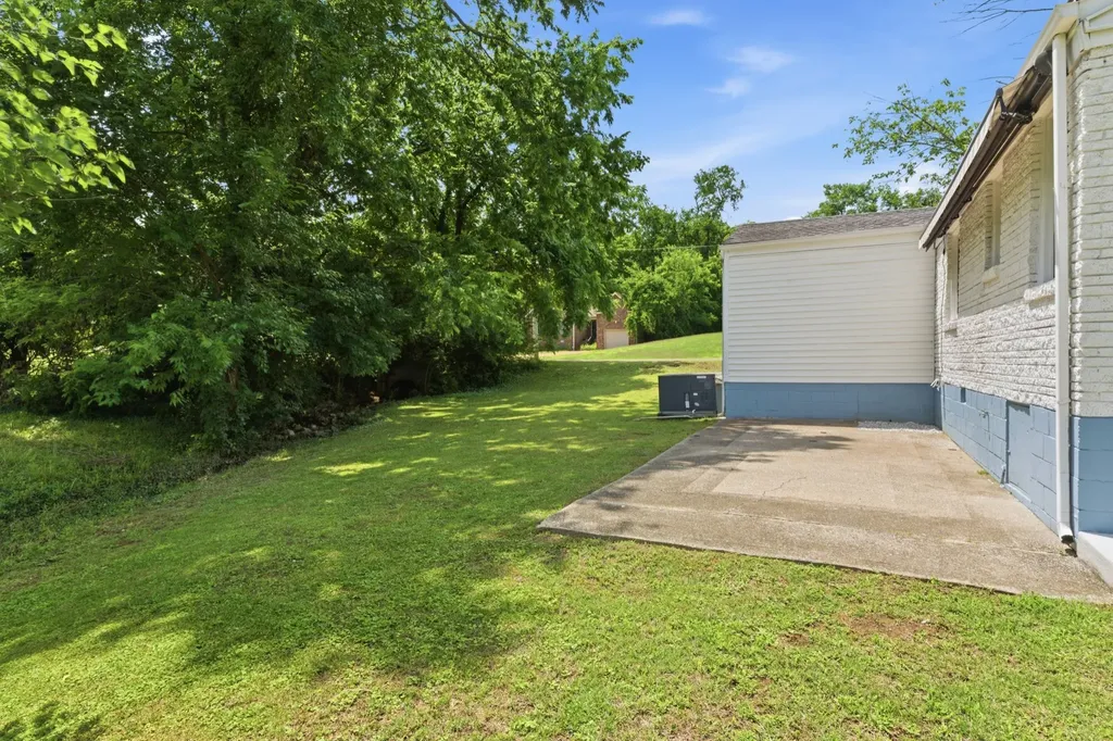 800 Oak Street Nashville TN 37216