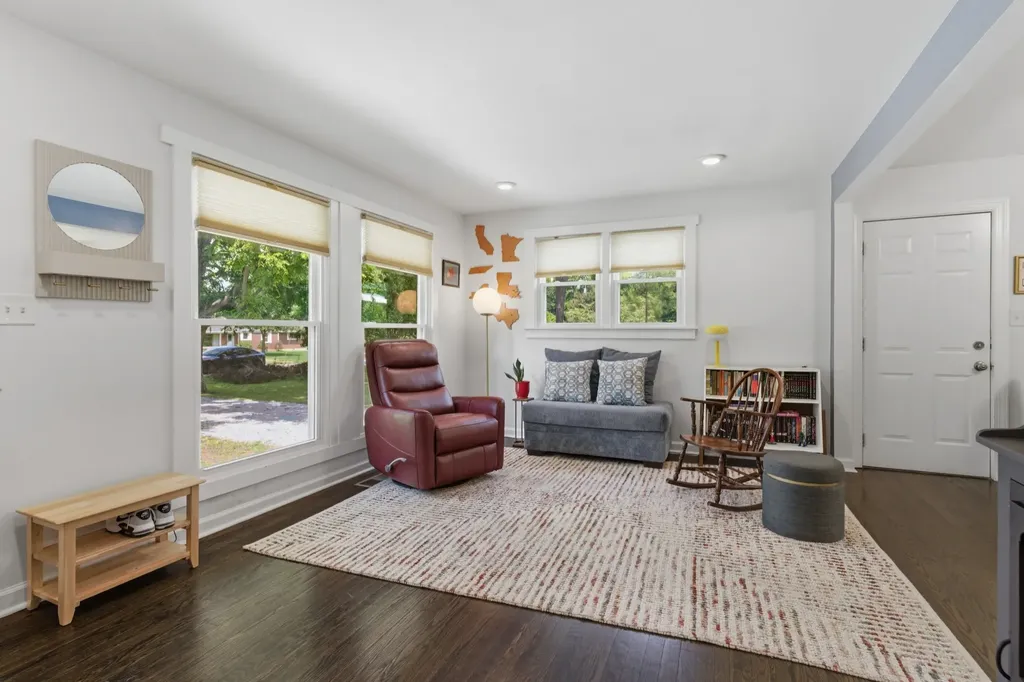 800 Oak Street Nashville TN 37216