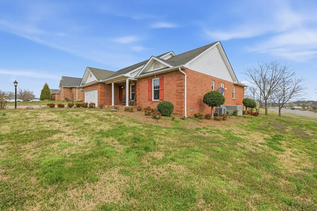 415 Woodlands Drive Gallatin TN 37066